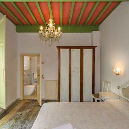 Hotel Poseidon Марина ди Пиетрасанта Екстериор снимка