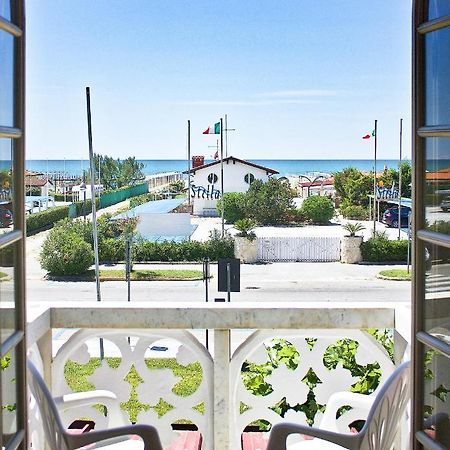 Hotel Poseidon Марина ди Пиетрасанта Екстериор снимка