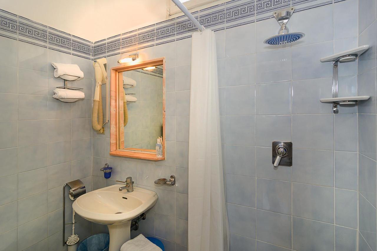 Hotel Poseidon Марина ди Пиетрасанта Екстериор снимка