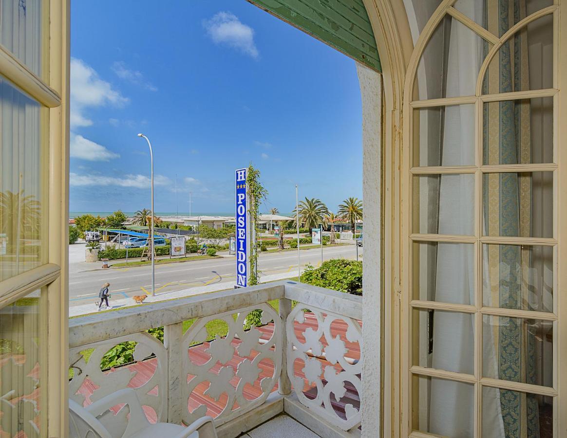 Hotel Poseidon Марина ди Пиетрасанта Екстериор снимка