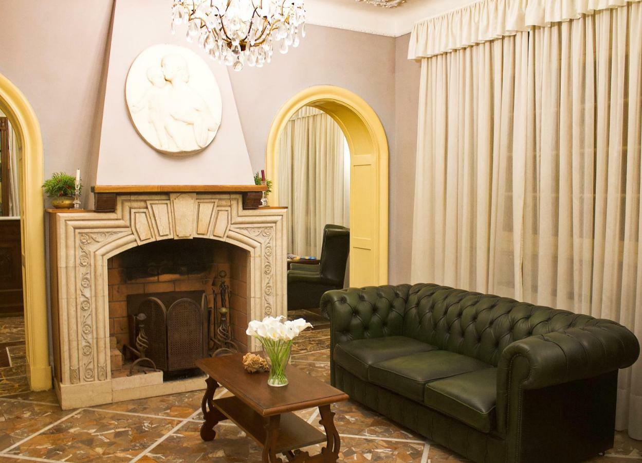 Hotel Poseidon Марина ди Пиетрасанта Екстериор снимка